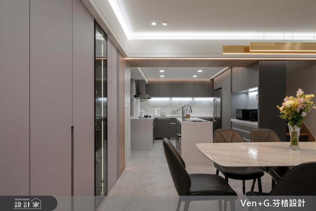 60坪老屋(31~40年)＿現代風餐廳廚房中島案例圖片＿芬格空間設計事務所＿芬格設計41.台北老屋翻新60坪現代風之6