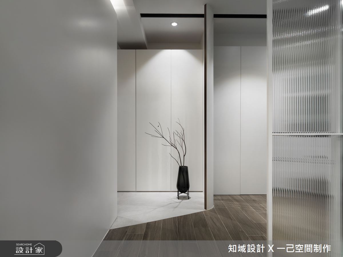 10坪新成屋(5年以下)＿現代風玄關案例圖片＿知域設計 X 一己空間制作＿一己_曼哈頓之5