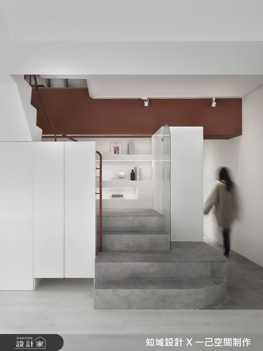 30坪中古屋(5~15年)＿北歐風樓梯案例圖片＿知域設計 X 一己空間制作＿知域_Dusty Rose之12