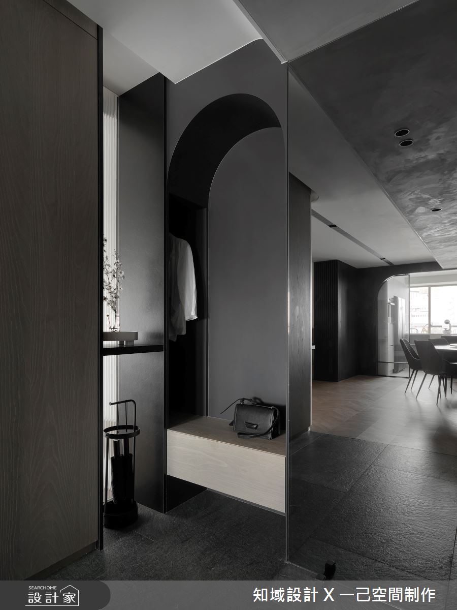 40坪中古屋(5~15年)＿現代風玄關案例圖片＿知域設計 X 一己空間制作＿一己_Pura Vida之2