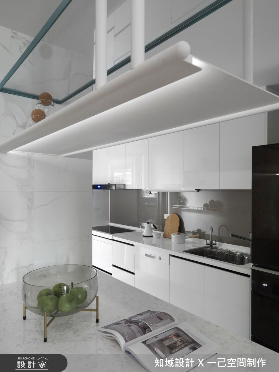 30坪新成屋(5年以下)＿混搭風廚房吧檯案例圖片＿知域設計 X 一己空間制作＿知域_In Between之3