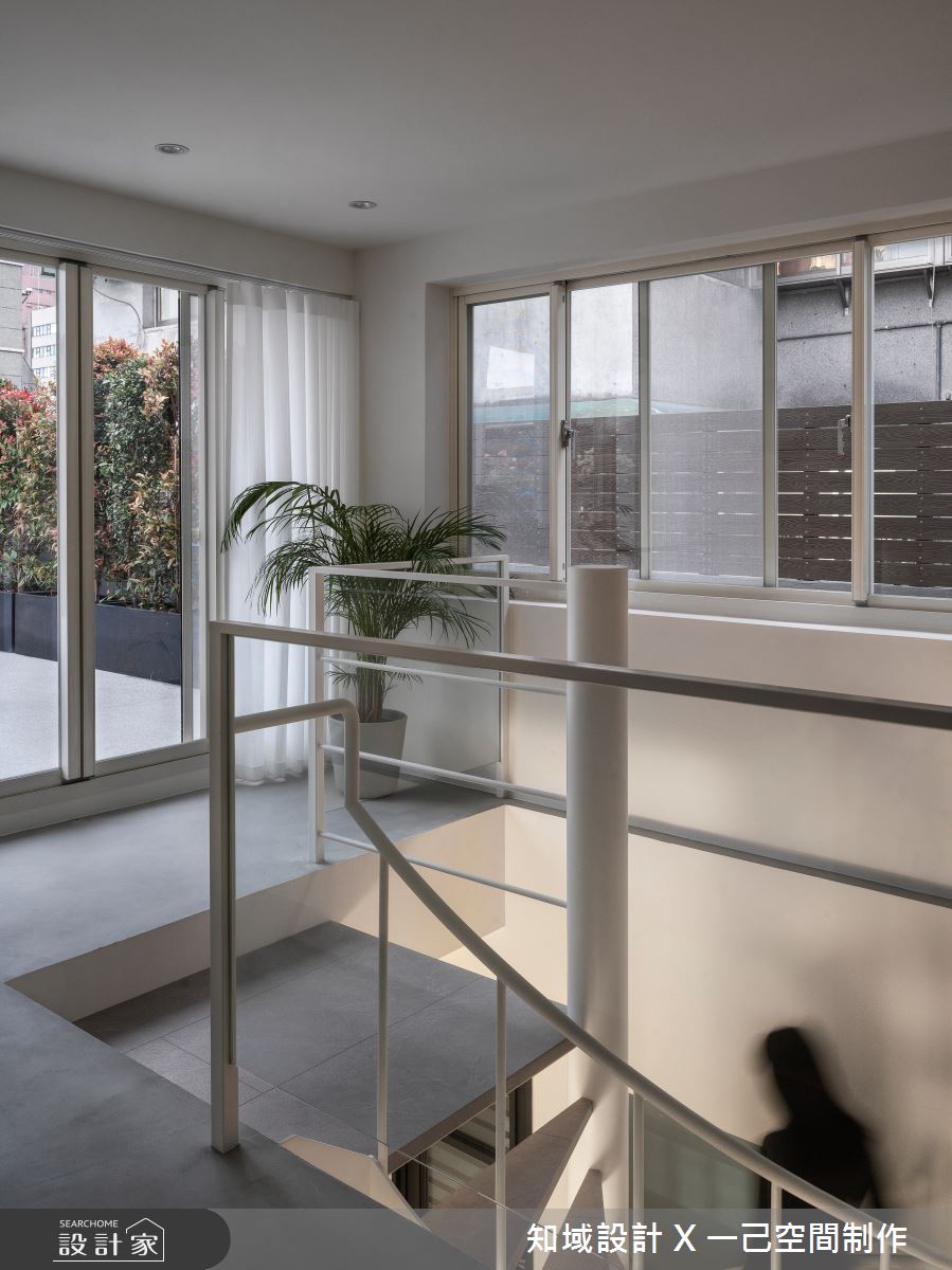 50坪中古屋(5~15年)＿混搭風樓梯案例圖片＿知域設計 X 一己空間制作＿一己_昶 · 域之22