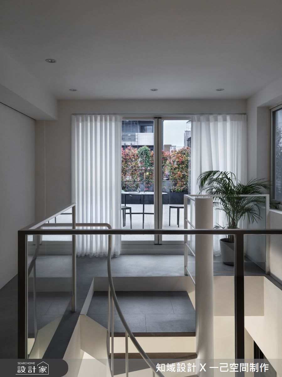 50坪中古屋(5~15年)＿混搭風樓梯案例圖片＿知域設計 X 一己空間制作＿一己_昶 · 域之21