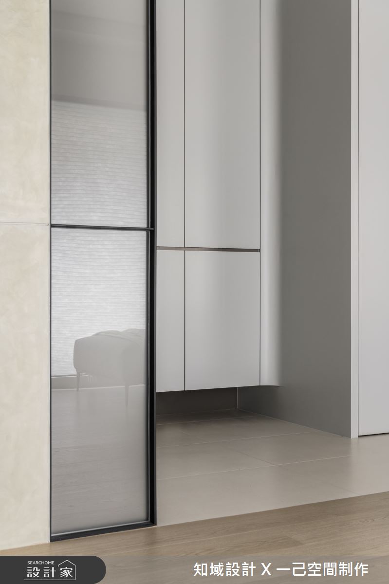 25坪新成屋(5年以下)＿混搭風玄關案例圖片＿知域設計 X 一己空間制作＿知域_昀之2