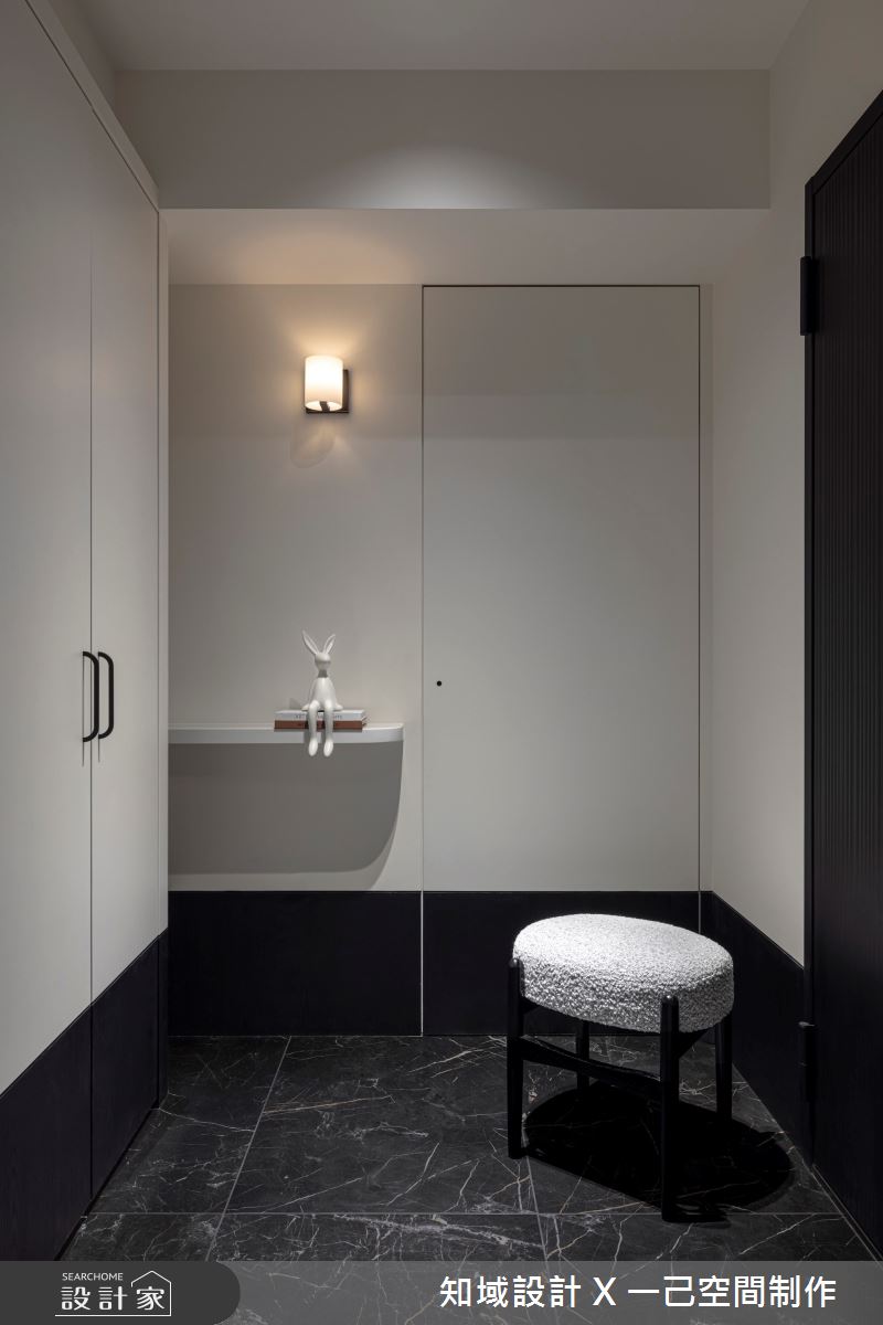 31坪老屋(31~40年)＿現代簡約風玄關案例圖片＿知域設計 X 一己空間制作＿一己_曛之1