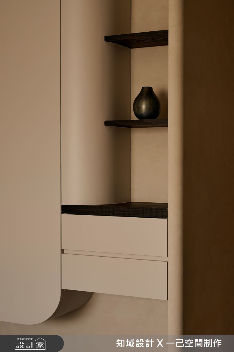 25坪老屋(16~30年)＿微仛寂混現代風客廳案例圖片＿知域設計 X 一己空間制作＿一己_曙暮之9