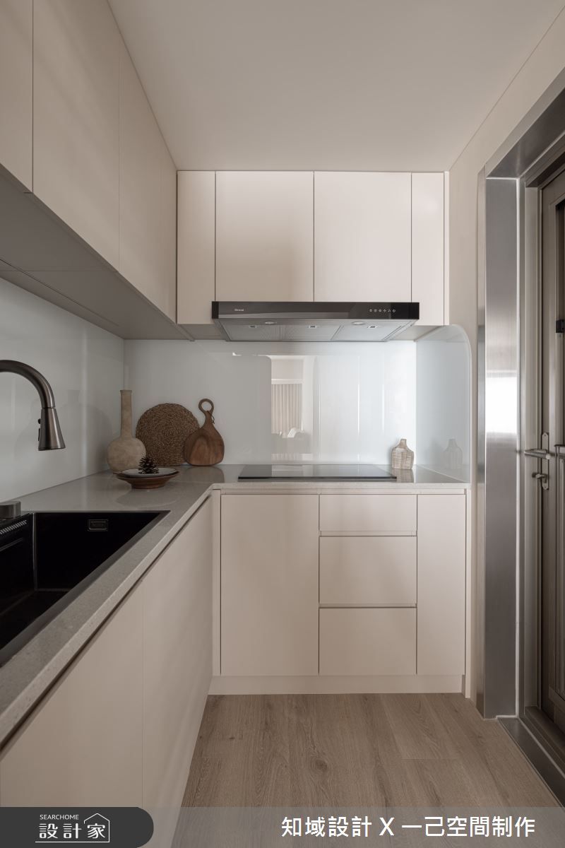 16坪中古屋(5~15年)＿侘寂風廚房案例圖片＿知域設計 X 一己空間制作＿知域_彌之11