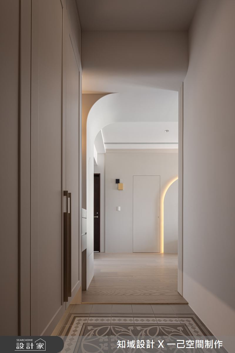 18坪新成屋(5年以下)＿混搭風走廊案例圖片＿知域設計 X 一己空間制作＿知域_朧 Hazy之11