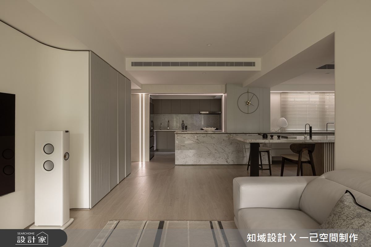 30坪中古屋(5~15年)＿現代風客廳餐廳廚房中島案例圖片＿知域設計 X 一己空間制作＿一己_琦之2