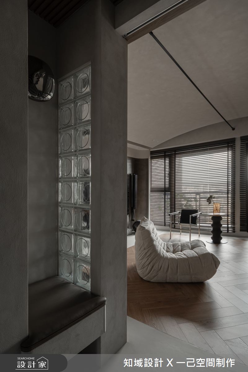 35坪毛胚屋＿侘寂風玄關客廳案例圖片＿知域設計 X 一己空間制作＿一己_澄晤之3
