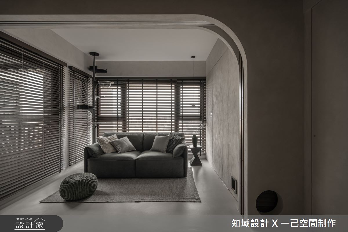 35坪毛胚屋＿侘寂風客廳寵物多功能室案例圖片＿知域設計 X 一己空間制作＿一己_澄晤之13
