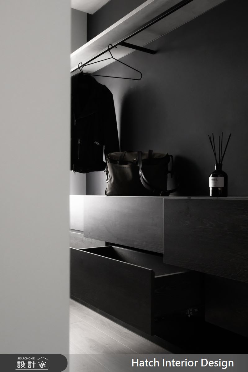 27坪新成屋(5年以下)＿現代風更衣間案例圖片＿合砌設計有限公司＿合砌_非黑即白之18