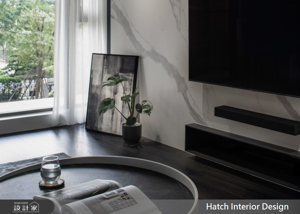27坪中古屋(5~15年)＿現代風客廳案例圖片＿合砌設計有限公司＿合砌_黑即是彩之10