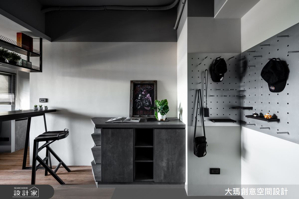 25坪新成屋(5年以下)＿工業風玄關案例圖片＿大瑪創意空間設計有限公司＿大瑪_13之1
