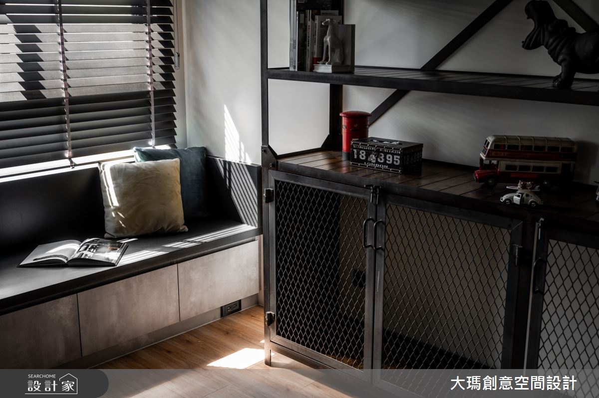 25坪新成屋(5年以下)＿工業風書房臥榻案例圖片＿大瑪創意空間設計有限公司＿大瑪_13之15