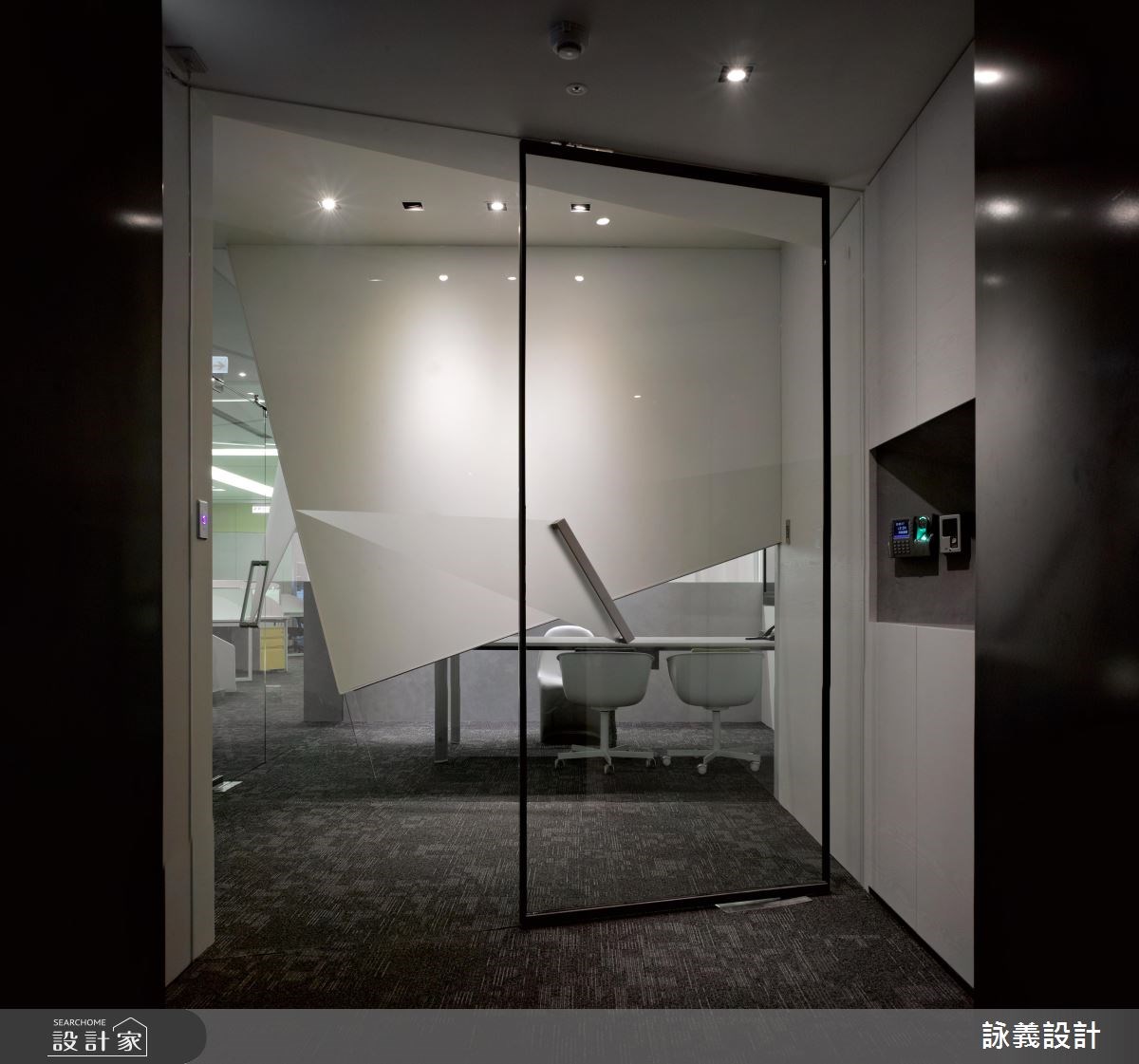 85坪＿現代風商業空間案例圖片＿詠義設計/劉榮祿國際空間設計＿詠義_恆橋國際辦公室之1