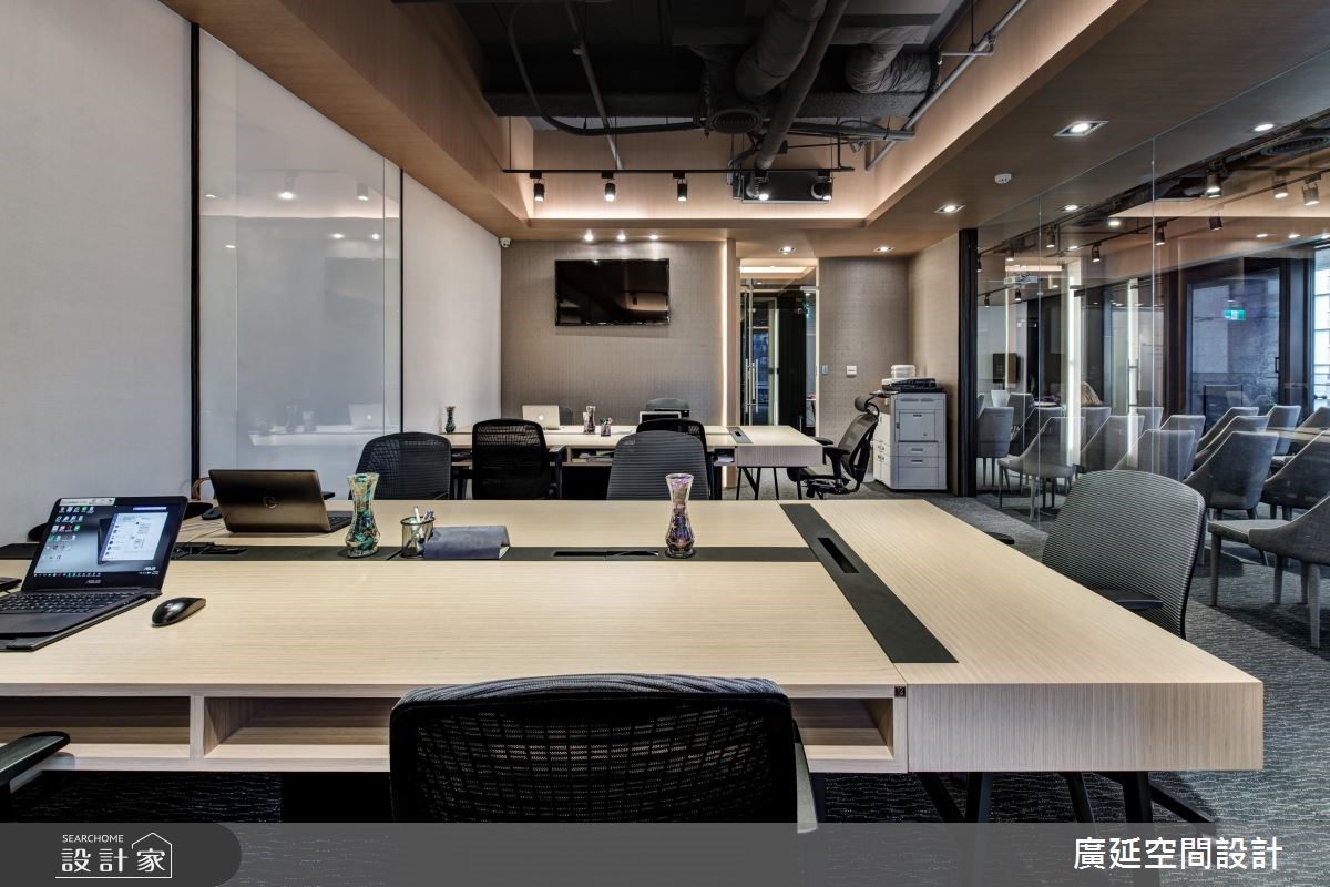 40坪新成屋(5年以下)＿現代風商業空間案例圖片＿廣延空間設計＿廣延_01.台北澳盛集團辦公室之21