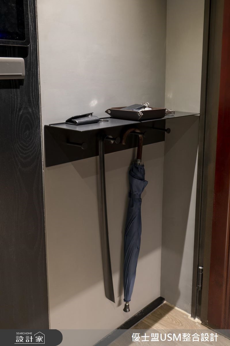 50坪中古屋(5~15年)＿工業風玄關案例圖片＿優士盟整合設計有限公司＿優士盟_19.台北50坪工業風之3