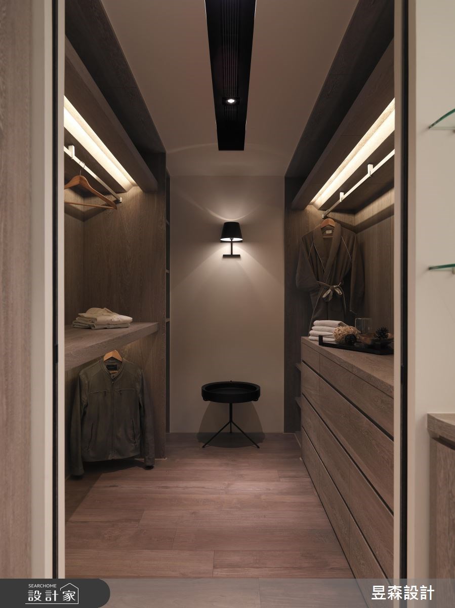 48坪預售屋＿現代風更衣間案例圖片＿昱森設計室內裝修有限公司＿昱森_07之11