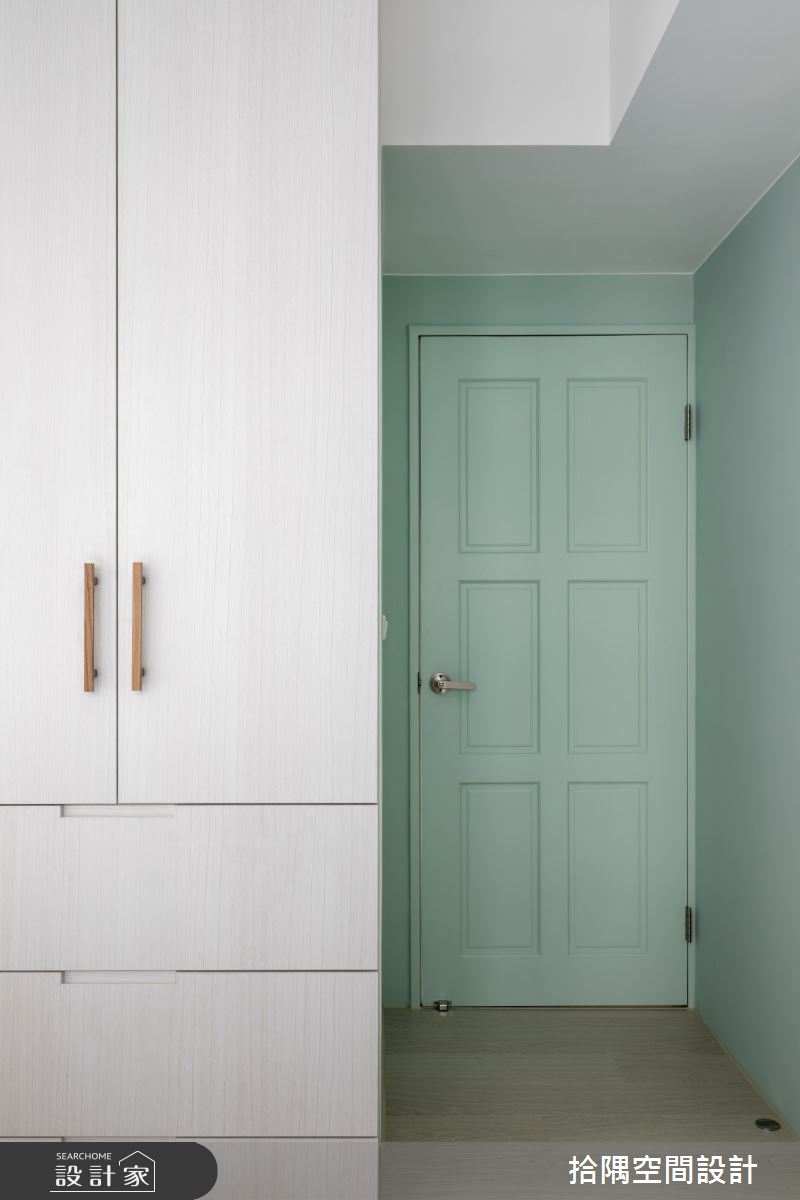 18坪中古屋(5~15年)＿簡約風案例圖片＿拾隅空間設計＿拾隅_去彩度實驗 Desaturation Lab | 簡約風之16