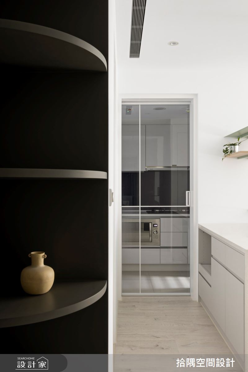 18坪新成屋(5年以下)＿療癒風玄關廚房案例圖片＿拾隅空間設計＿拾隅_輕印象 Gentle Image | 療癒風之18