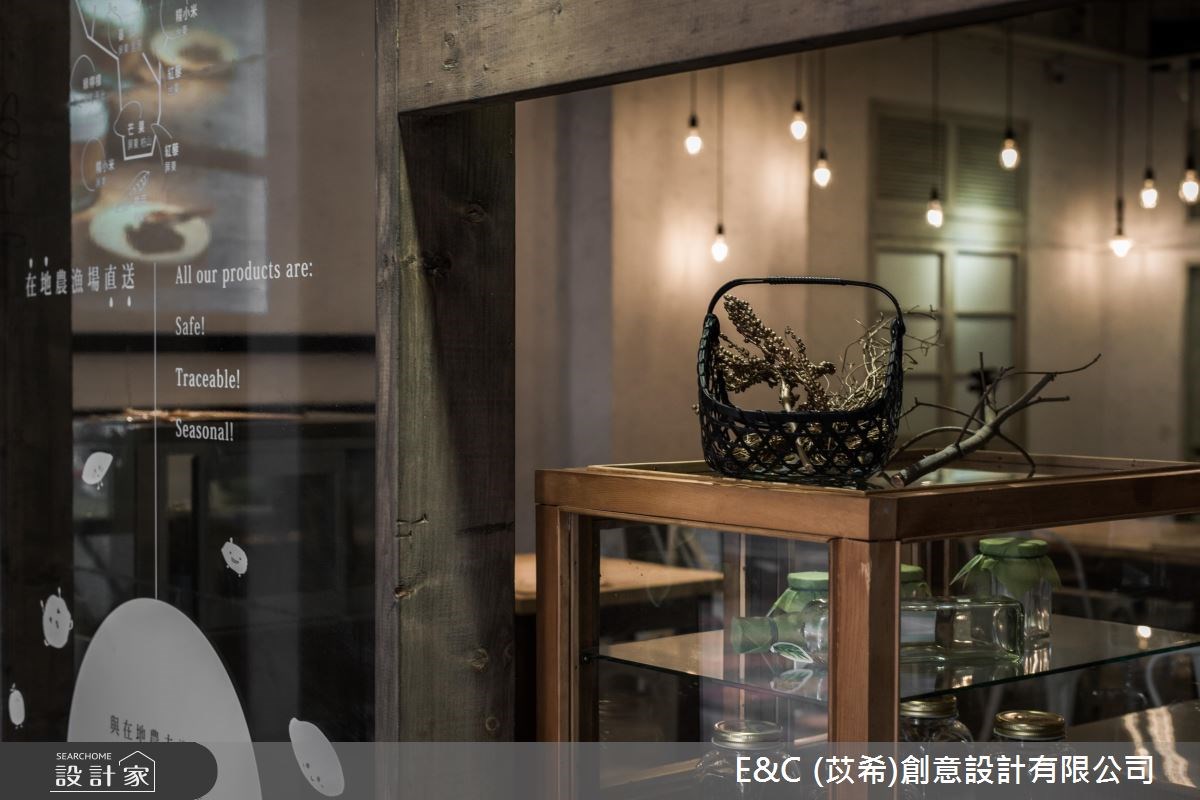 34坪老屋(16~30年)＿工業風商業空間案例圖片＿苡希E&C創意設計有限公司＿苡希_01.台北商業空間_34坪工業風之18