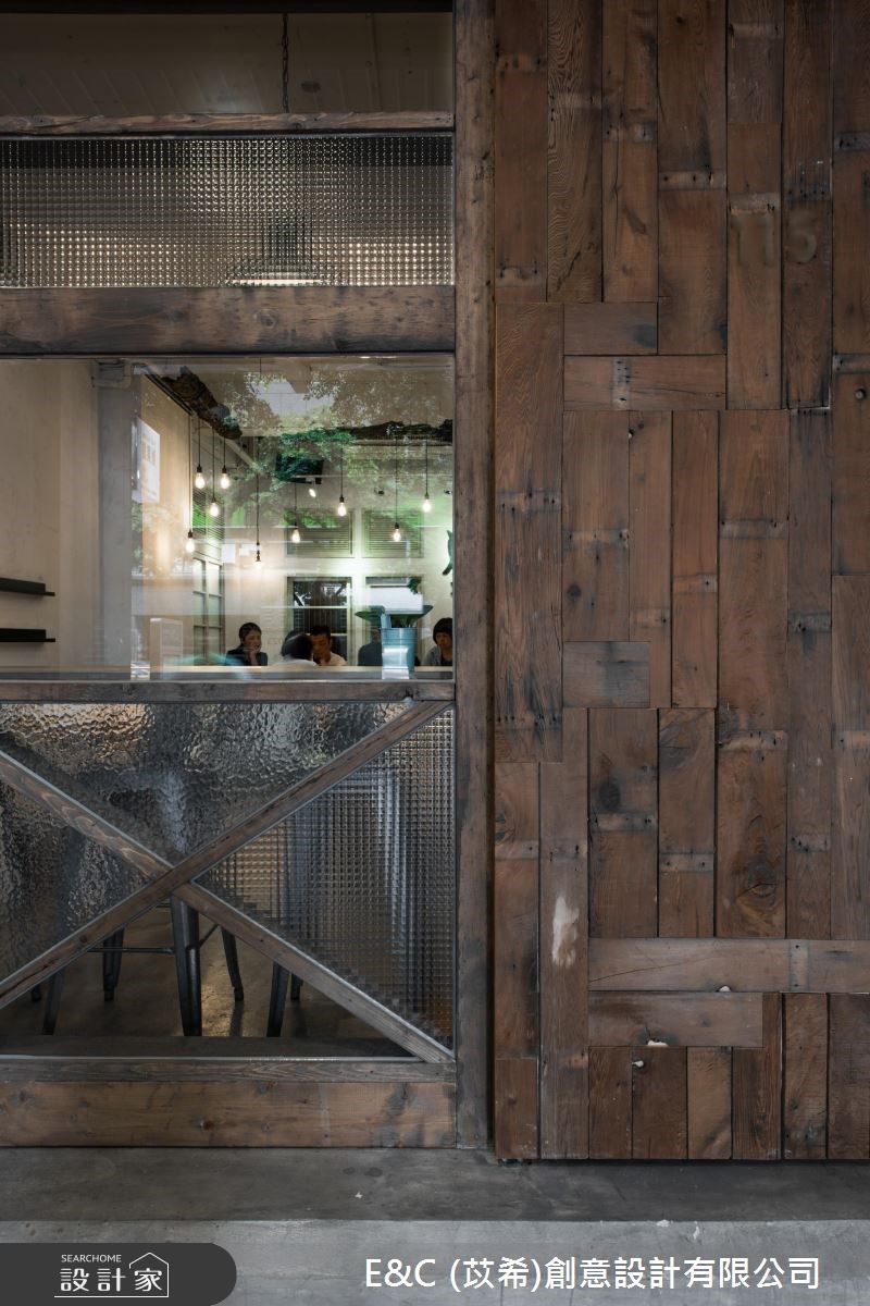 34坪老屋(16~30年)＿工業風商業空間案例圖片＿苡希E&C創意設計有限公司＿苡希_01.台北商業空間_34坪工業風之19