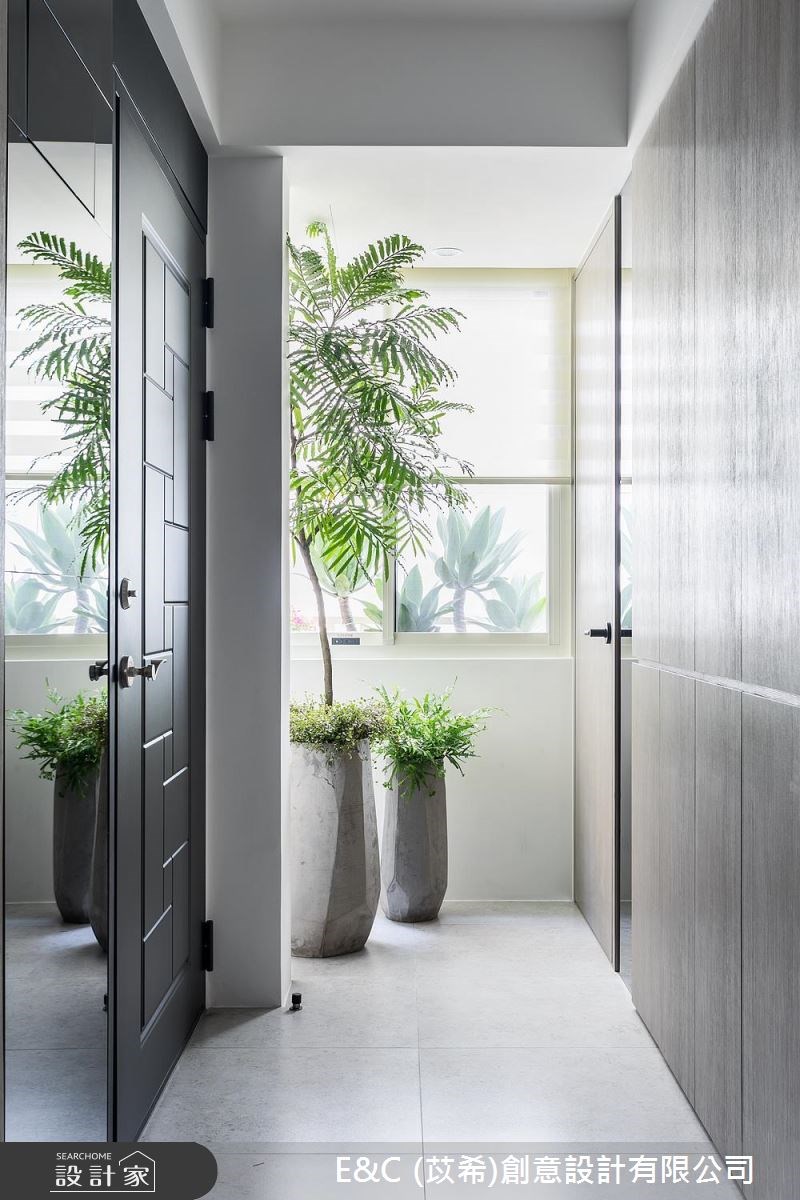 30坪老屋(16~30年)＿簡約風玄關案例圖片＿苡希E&C創意設計有限公司＿苡希_03.台北_30坪簡約風之1