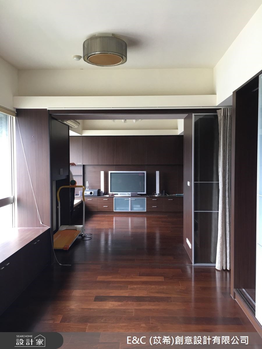 32坪中古屋(5~15年)＿飯店風客廳案例圖片＿苡希E&C創意設計有限公司＿苡希_04.台北_32坪飯店風之20