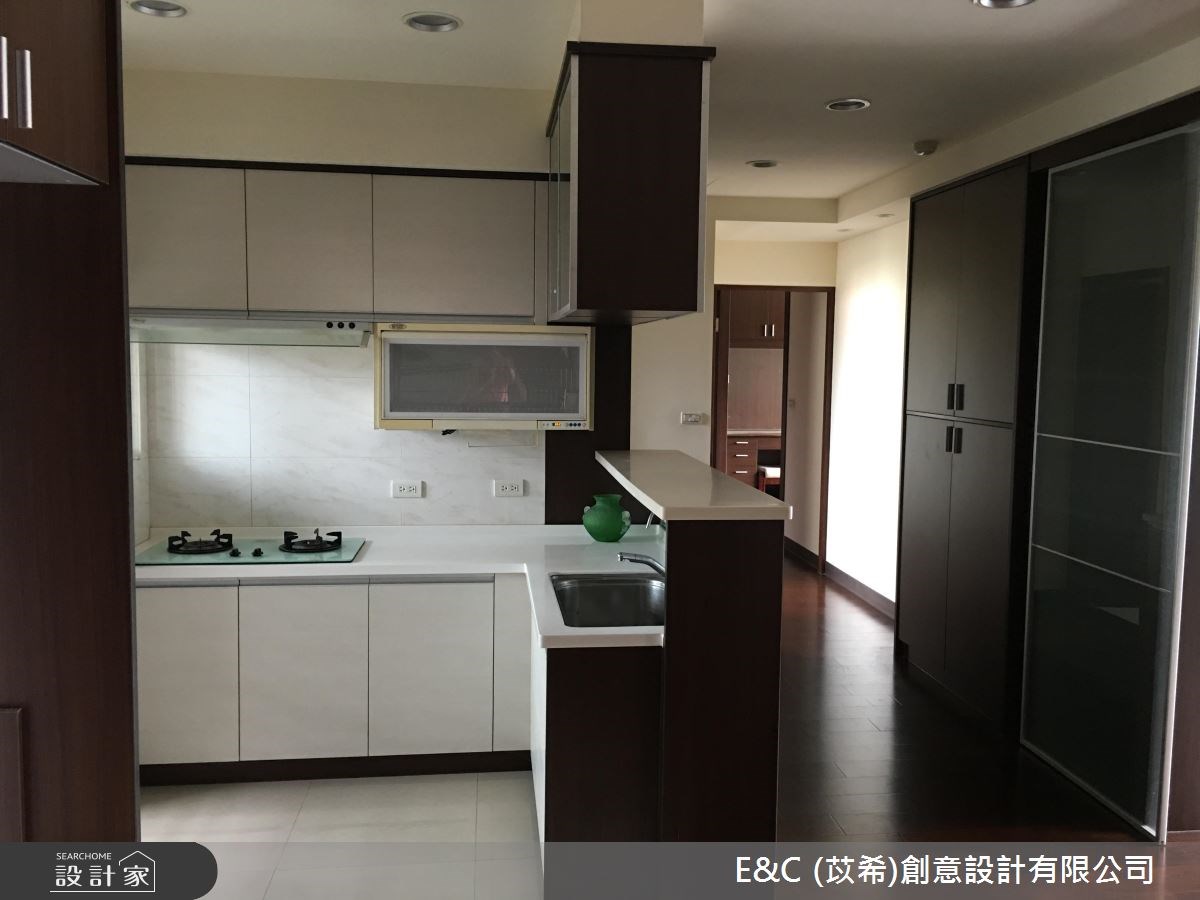 32坪中古屋(5~15年)＿飯店風廚房案例圖片＿苡希E&C創意設計有限公司＿苡希_04.台北_32坪飯店風之21