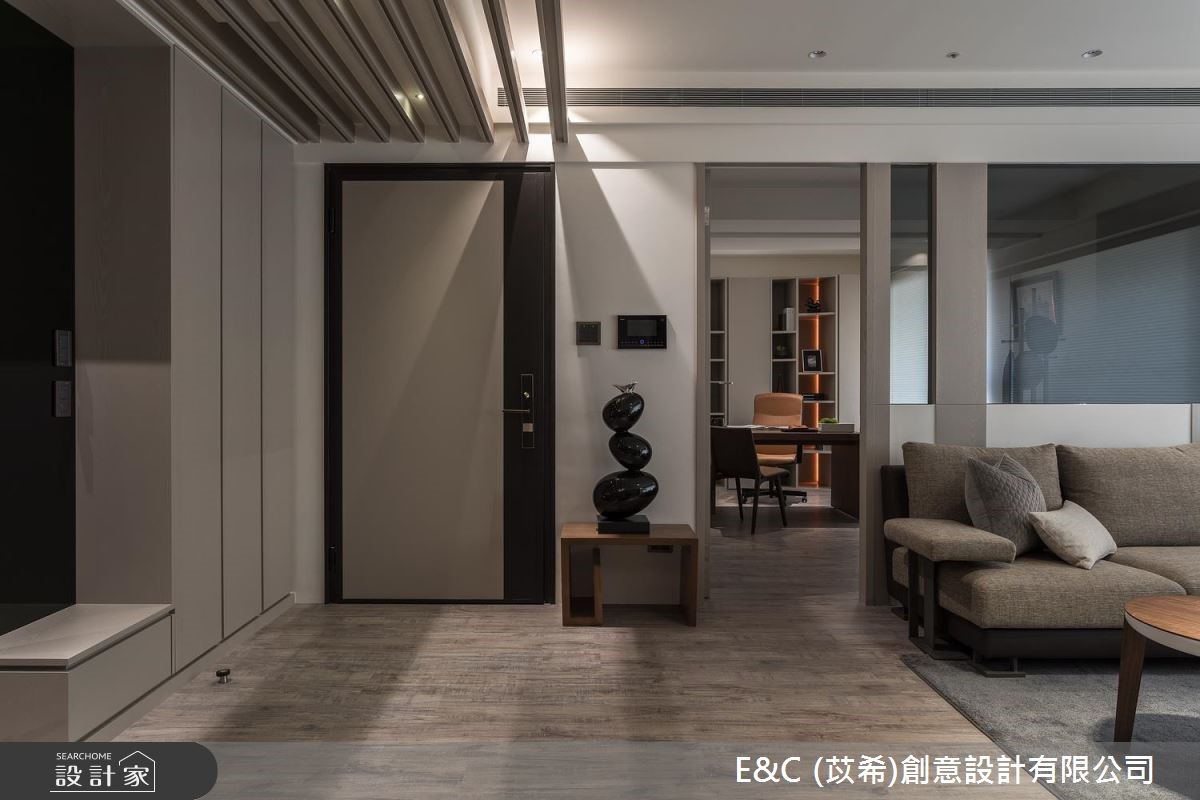 45坪新成屋(5年以下)＿飯店風玄關案例圖片＿苡希E&C創意設計有限公司＿苡希_06.新北_45坪飯店風之1