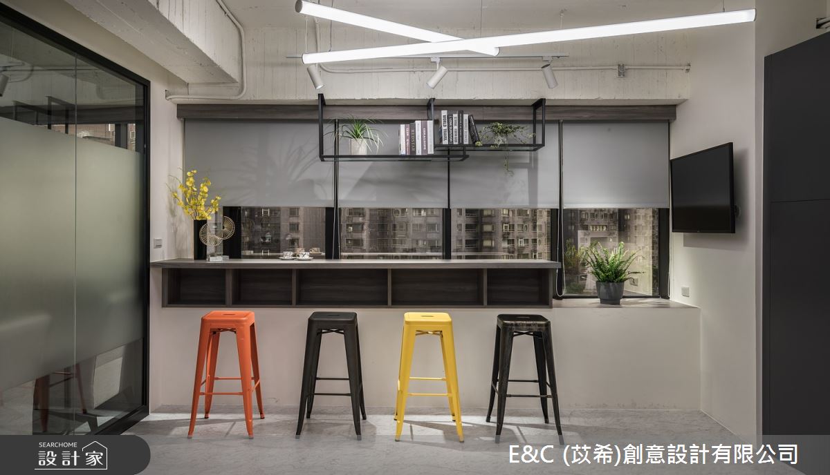 26坪中古屋(5~15年)＿工業風商業空間案例圖片＿苡希E&C創意設計有限公司＿苡希_09.台北商業空間_26坪工業風之13