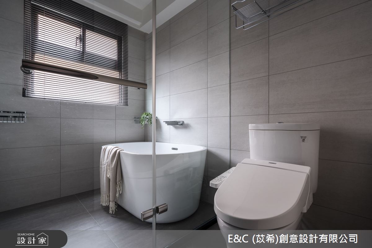 44坪老屋(31~40年)＿現代風浴室案例圖片＿苡希E&C創意設計有限公司＿苡希_15.台北_44坪現代風之23