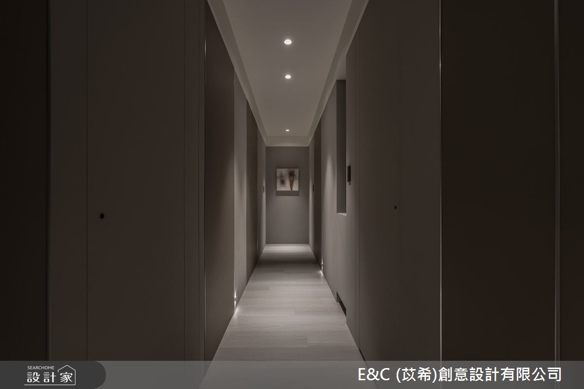 45坪新古屋(10年以下)＿現代風走廊案例圖片＿苡希E&C創意設計有限公司＿苡希_26.新北_45坪現代風之16