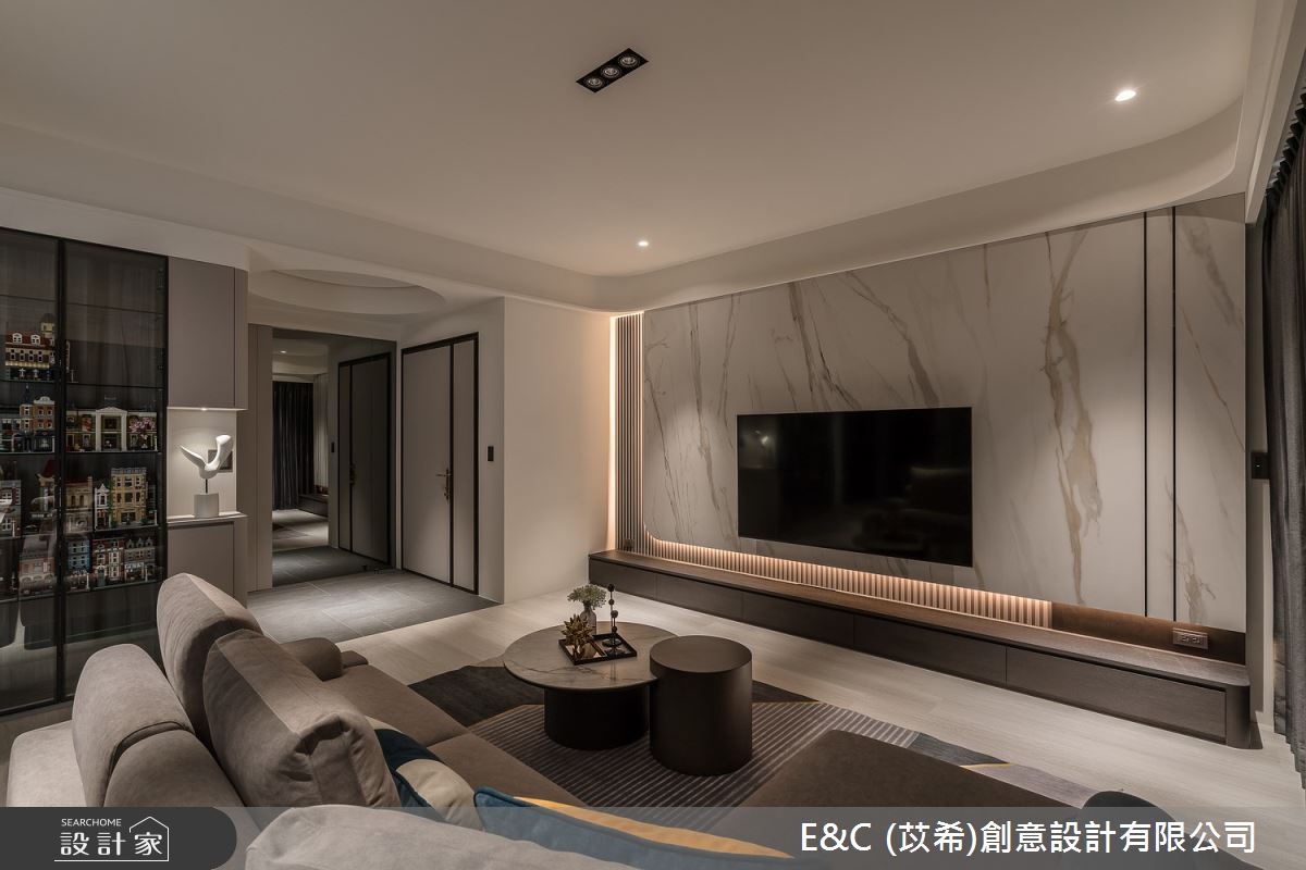 45坪新古屋(10年以下)＿現代風玄關客廳案例圖片＿苡希E&C創意設計有限公司＿苡希_26.新北_45坪現代風之14