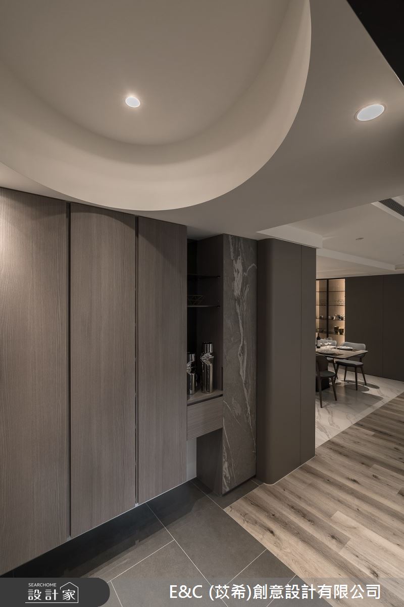 53坪老屋(31~40年)＿現代風玄關案例圖片＿苡希E&C創意設計有限公司＿苡希_27.台北_53坪現代風之2