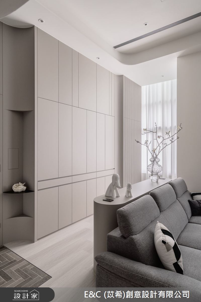 60坪老屋(16~30年)＿現代風客廳案例圖片＿苡希E&C創意設計有限公司＿苡希_28.新北_60坪現代風之5
