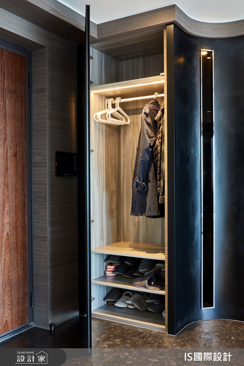 64坪毛胚屋＿現代風玄關案例圖片＿IS國際設計＿IS_149之2