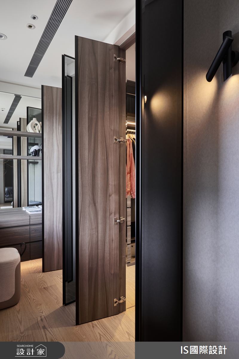 64坪毛胚屋＿現代風更衣間案例圖片＿IS國際設計＿IS_149之38