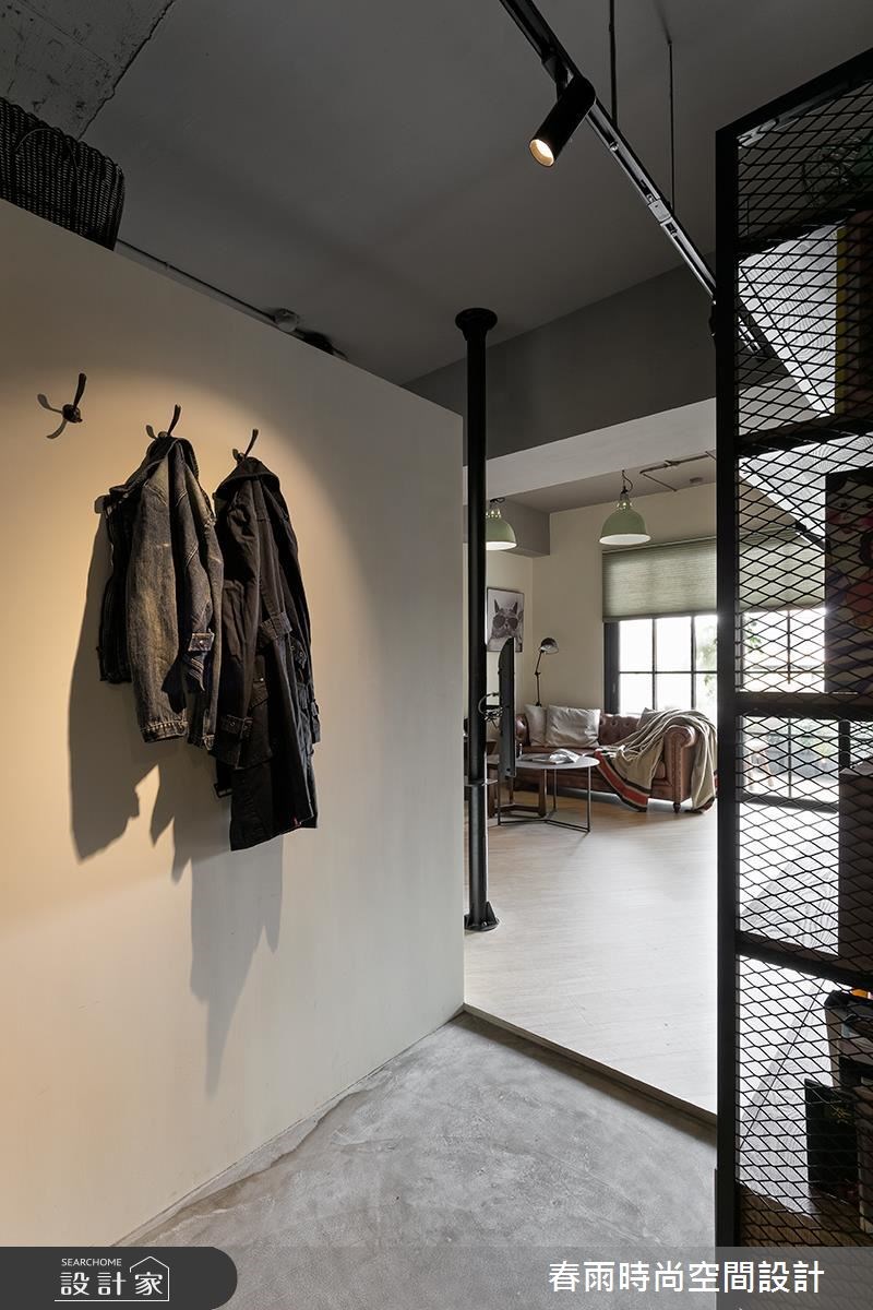 25坪新成屋(5年以下)＿工業風玄關案例圖片＿春雨設計＿春雨_14 中和簡公館之2