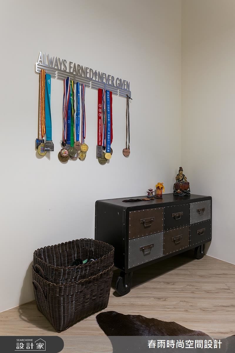 25坪新成屋(5年以下)＿工業風儲藏室案例圖片＿春雨設計＿春雨_14 中和簡公館之38