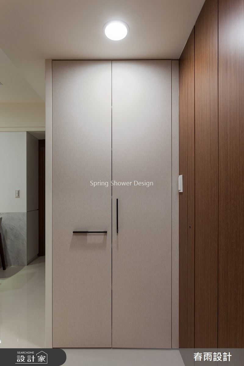 31坪新成屋(5年以下)＿混搭風玄關案例圖片＿春雨設計＿春雨_72 國賓官邸之3