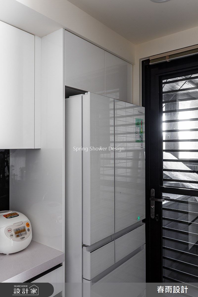 預售屋＿現代風廚房案例圖片＿春雨設計＿春雨_125 仁發富悅之16