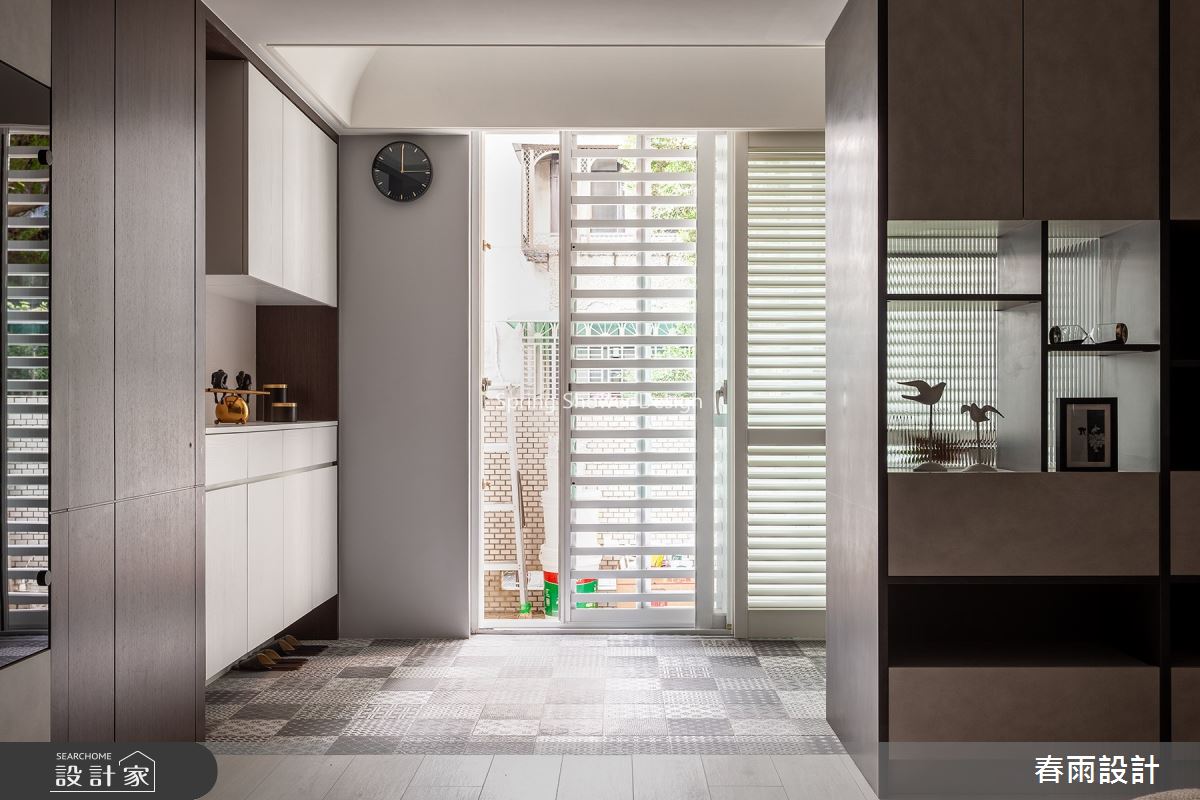 34坪老屋(16~30年)＿現代風玄關案例圖片＿春雨設計＿春雨_132 民生東路四段之4