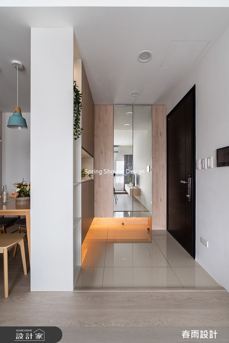 新成屋(5年以下)＿現代風玄關案例圖片＿春雨設計＿春雨_142 冠德泰極之3