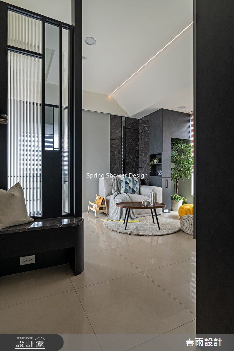 老屋(16~30年)＿現代風玄關客廳案例圖片＿春雨設計＿春雨_169 永元路之2