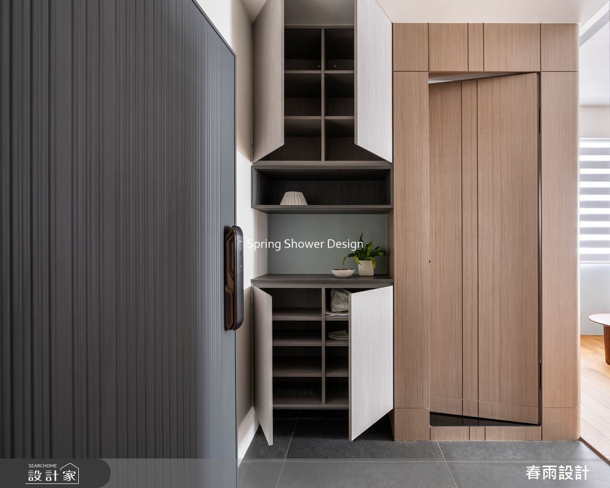 老屋(16~30年)＿現代風玄關案例圖片＿春雨設計＿春雨_185 縣府LV之2