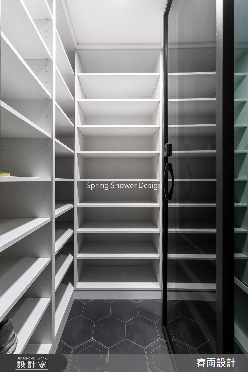 老屋(16~30年)＿現代風玄關案例圖片＿春雨設計＿春雨_232 吉林路之2