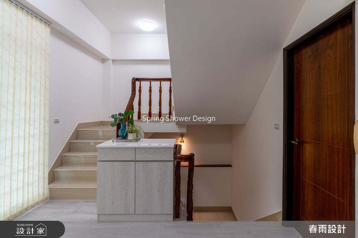 老屋(16~30年)＿現代風樓梯案例圖片＿春雨設計＿春雨_239 月光別墅之39