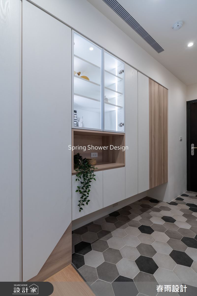 新成屋(5年以下)＿現代風玄關案例圖片＿春雨設計＿春雨_276 河家歡之2